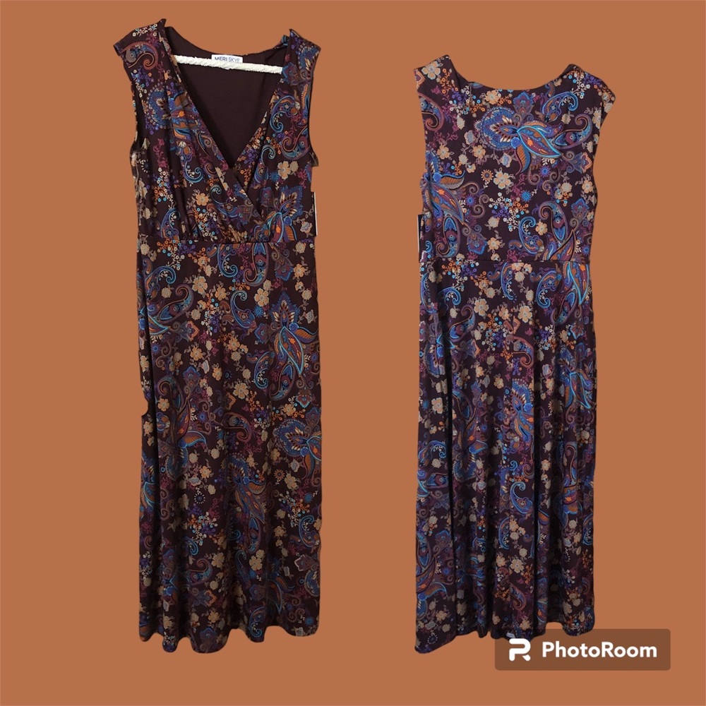 Purple and Blue V-Neck Sleeveless Maxi Sundress